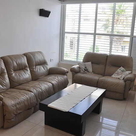 Vip Apartment Bat Yam Eksteriør bilde