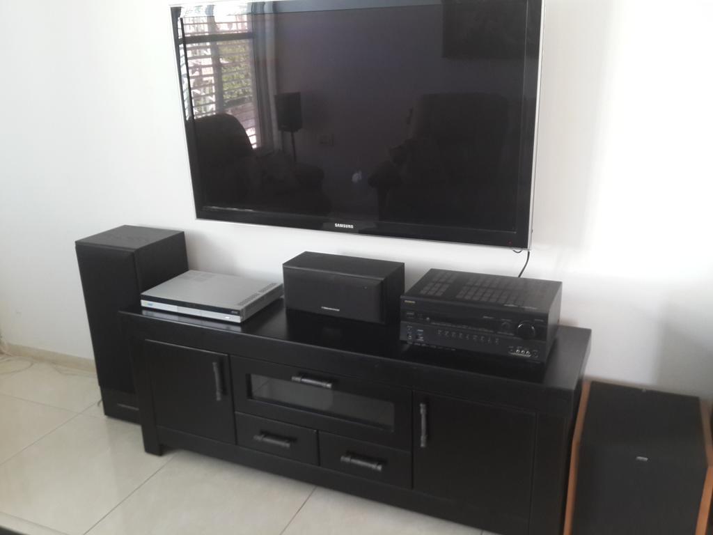 Vip Apartment Bat Yam Rom bilde