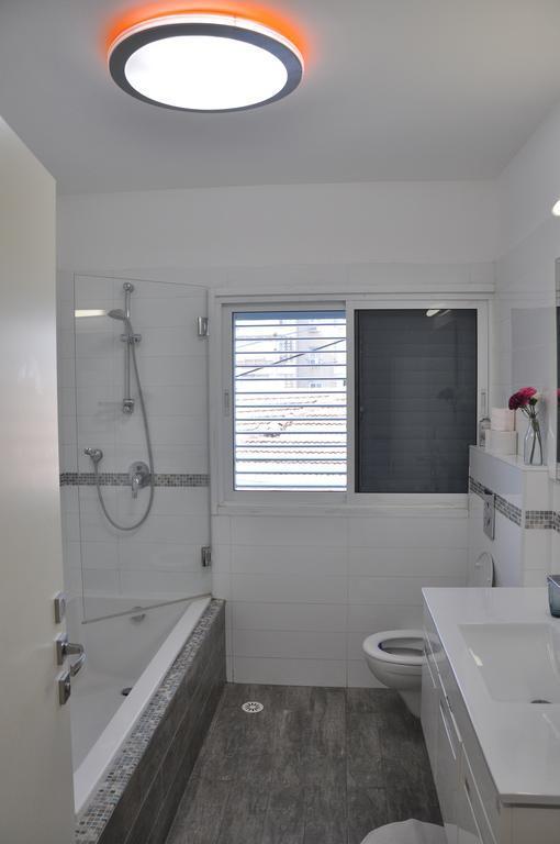Vip Apartment Bat Yam Eksteriør bilde