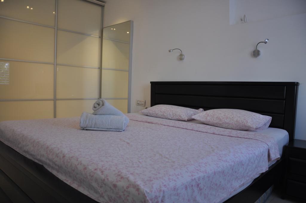 Vip Apartment Bat Yam Eksteriør bilde